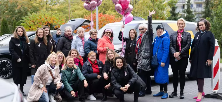 Uczestniczki EVerywoman Race przekazały środki na walkę z rakiem piersi