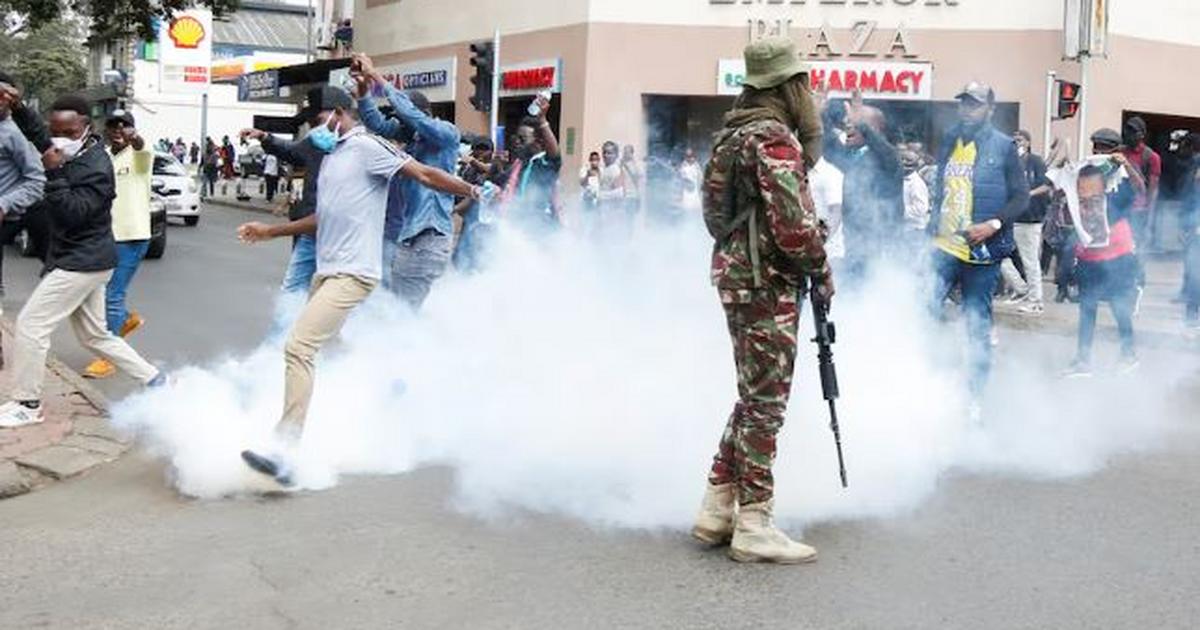 Un policier accuse la génération Z d’avoir manipulé des images de manifestations avant les manifestations #OccupyJKIA