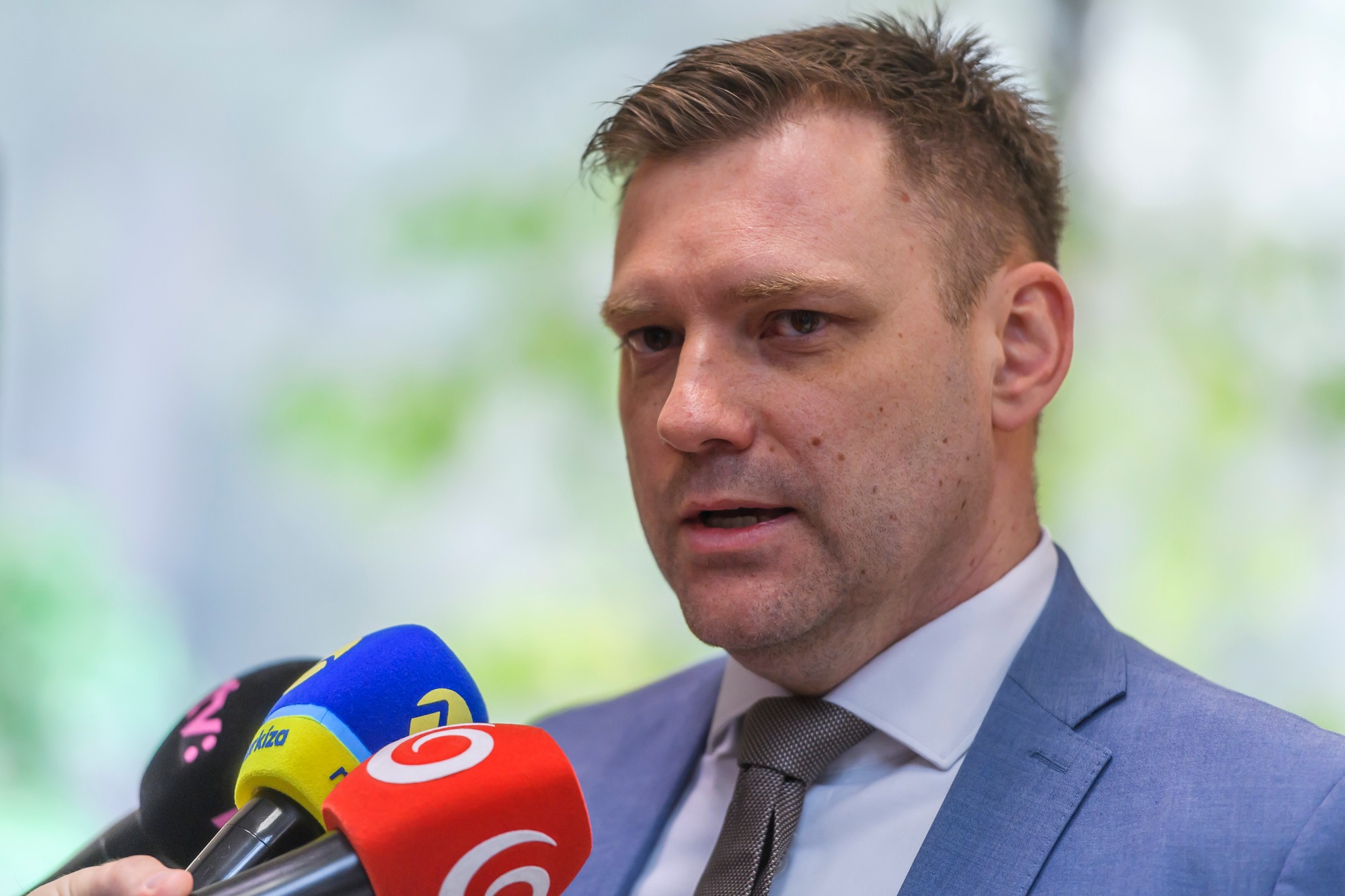 Podpredseda vlády a minister životného prostredia SR Tomáš Taraba (nominant SNS).