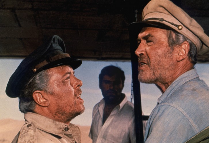 Richard Attenborough w filmie 'Start Feniksa'