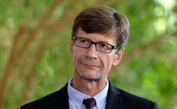 Konstytucja wymaga zmian. Co i jak modyfikować? [OPINIA]