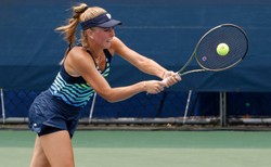 Magdalena Fręch odpadła w 1. rundzie turnieju WTA w Montrealu