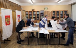 Exit polls: Jedna Rosja zdobyła 45,2 proc. głosów w wyborach parlamentarnych
