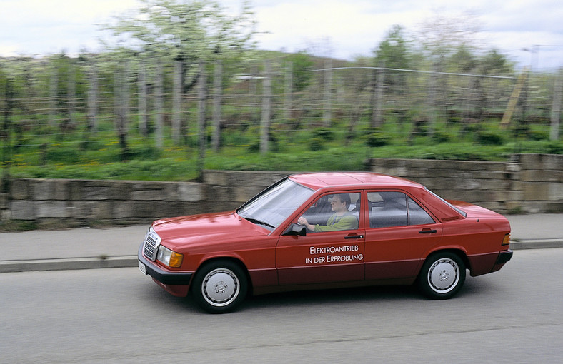 Mercedes 190 z napędem elektrycznym