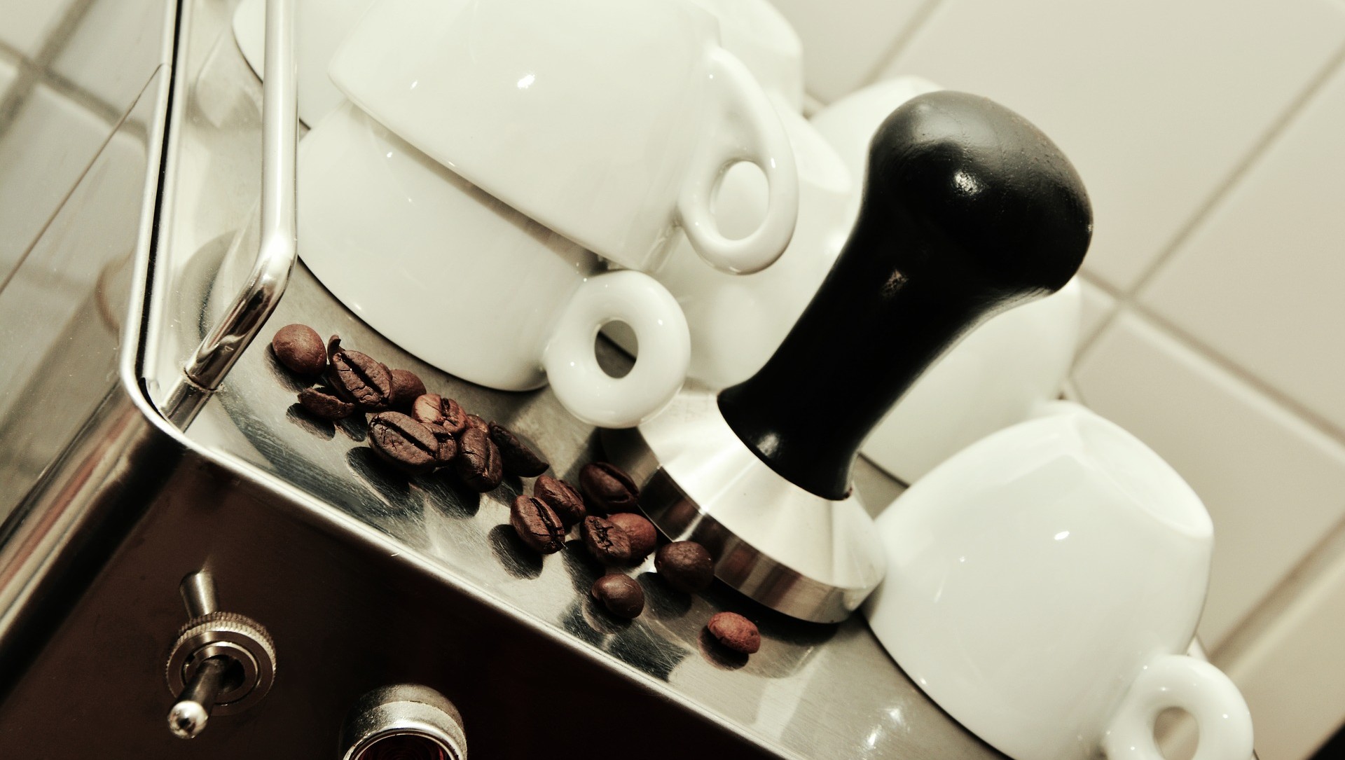 Die beliebtesten Kaffeevollautomaten ab 300 Euro 