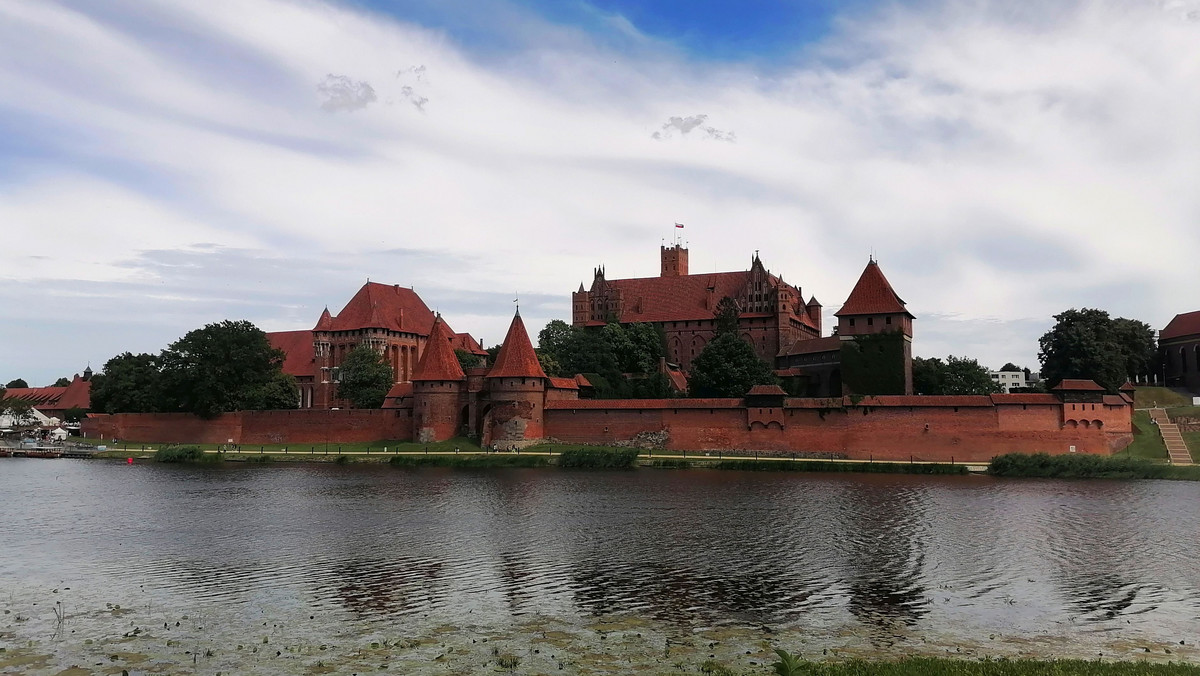 Zwiedziłem trzy zamki na jednym bilecie. Malbork ma konkurencję