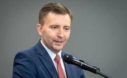 Afera Banasia. Schreiber: Poprzedni prezes NIK miał zarzuty i trwał na stanowisku