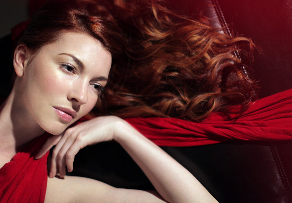 Chrysta Bell