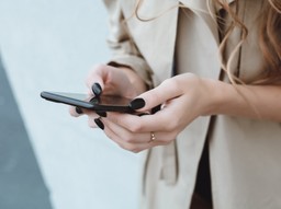 Kasy wirtualne: Kupujący dostanie paragon SMS-em lub na e-mail