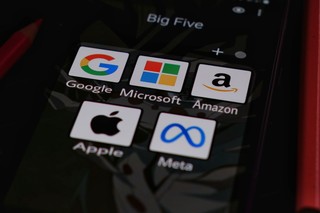 Ekspert: Polska powinna wprowadzić 15-procentowy podatek cyfrowy na amerykańskie big techy