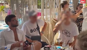 sin Dare Bubamare u društvu njenog 20 godina mlađeg dečka