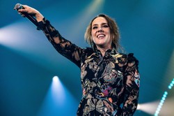 Zaz w Amsterdamie już zagrała, zaraz będzie w Polsce. Zobacz, jak wyglądał koncert [FOTO]