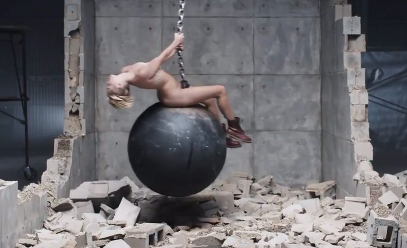 Miley Cyrus "Wrecking Ball"