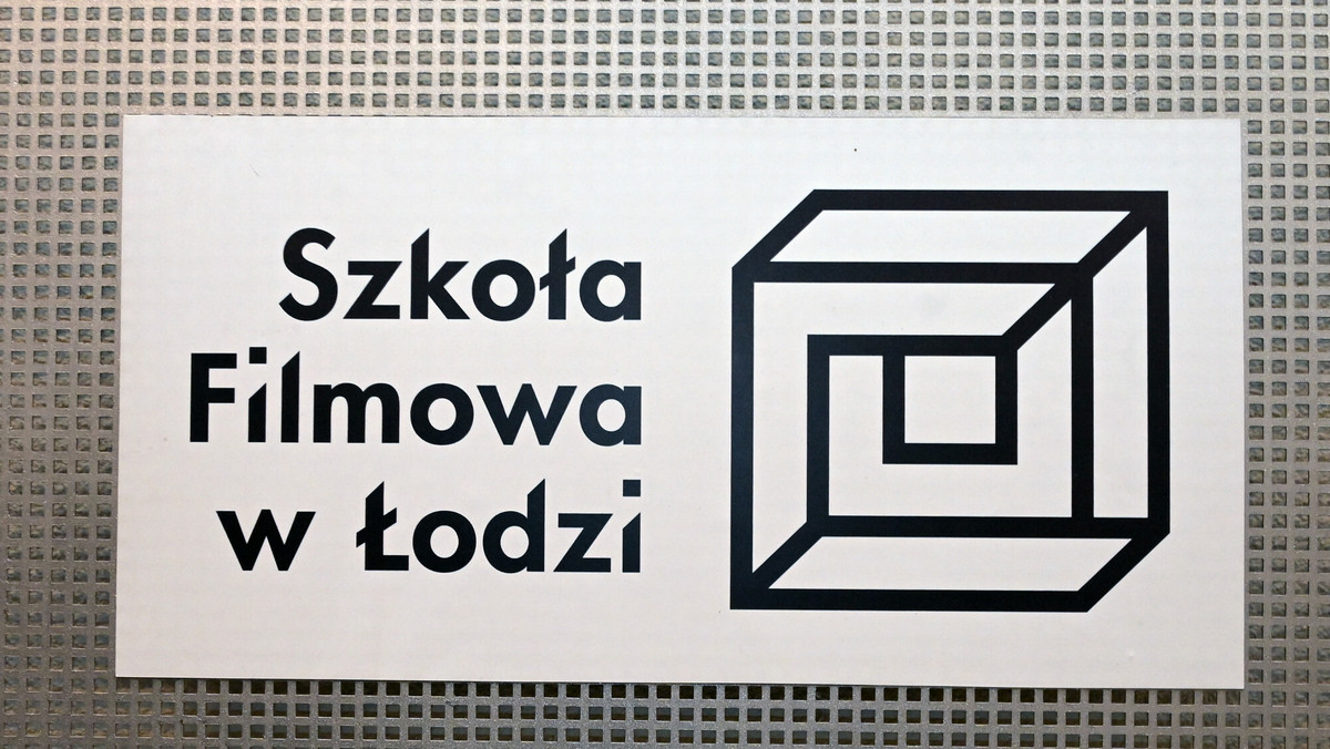 Spotkanie Komisji Antymobbingowej i Antydyskryminacyjnej Szkoły Filmowej w Łodzi z Panią Anną Paligą zostało przełożone na jutro. Jak wynika z przesłanego nam oświadczenia termin został przesunięty na prośbę Anny Paligi. Wyznaczono kolejny termin.