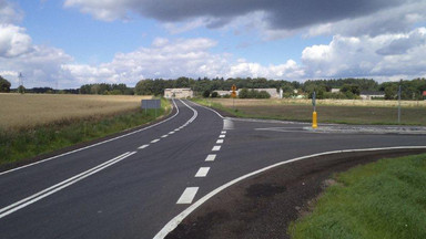 Ponad 40 mln zł dotacji na remont dróg lokalnych