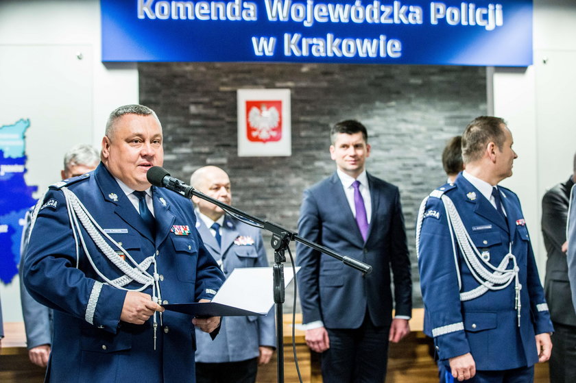 Policjanci z Małopolski nie boją się koronawirusa? Zorganizowali imprezę