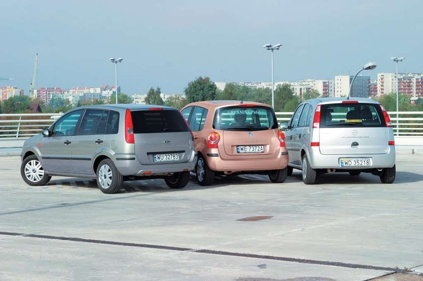 Ford Fusion kontra Opel Meriva i Renault Modus: małe, trwałe i praktyczne