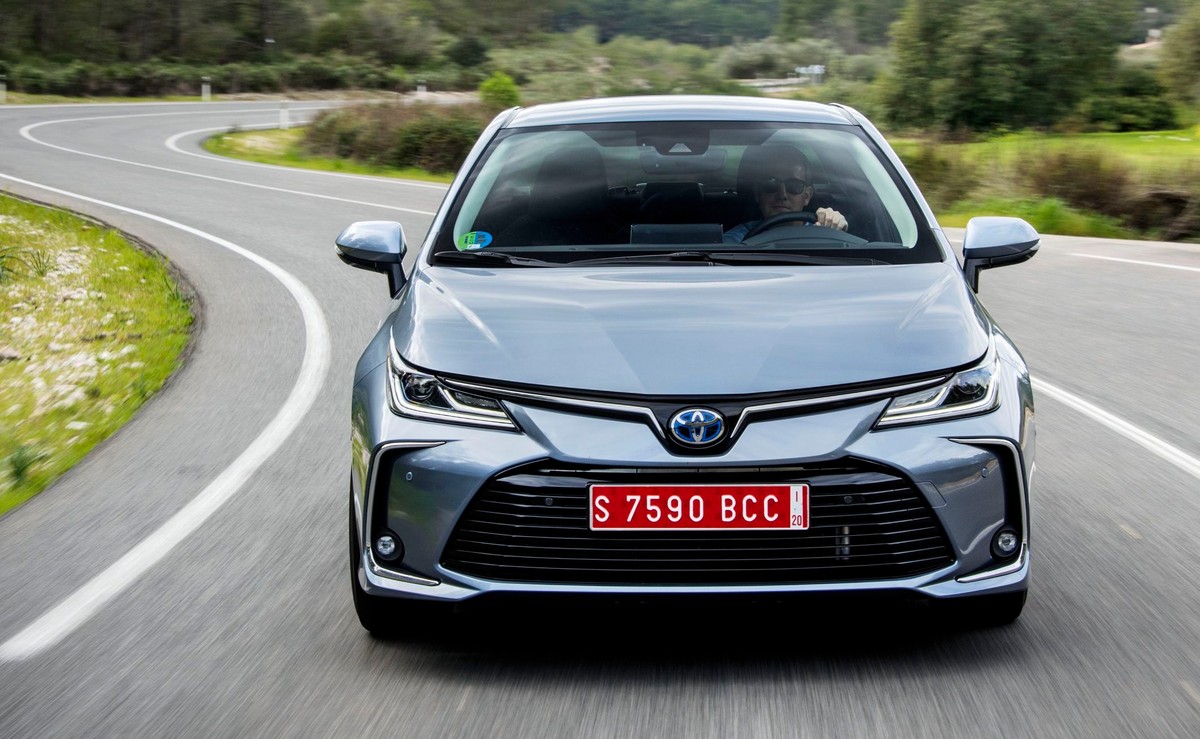 Toyota Corolla sedan