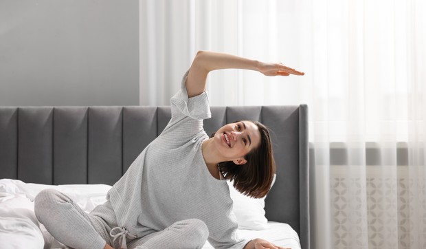 Blage vežbe mogu doprineti razgibavanju zglobova u jutarnjim časovima