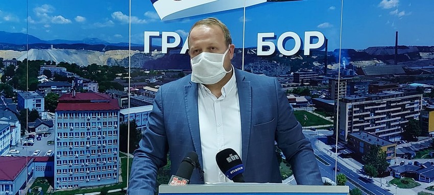 Gradonačelnik Bora Aleksandar Milikić