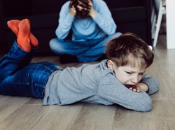 Chwalcie, a będzie wam dane. Psycholog o tym, jak najlepiej postępować z dzieckiem z ADHD