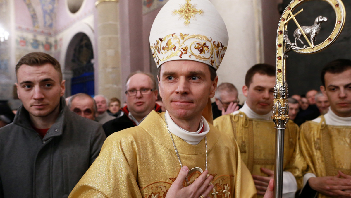 Sprawa bpa Edwarda Janiaka i pedofilii w Kościele. Biskup Mirosław Milewski komentuje