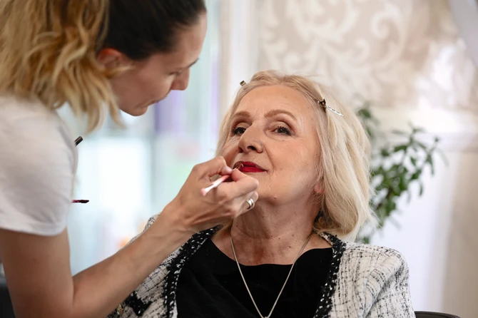 Rumenilo u bronzanoj nijansi 