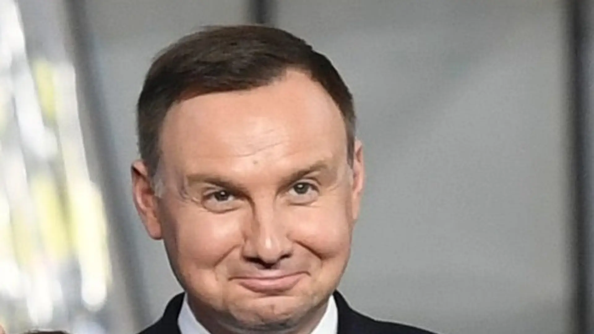 Andrzej Duda w świetnym humorze na szczycie NATO. Czy nie przesadził z żartami?