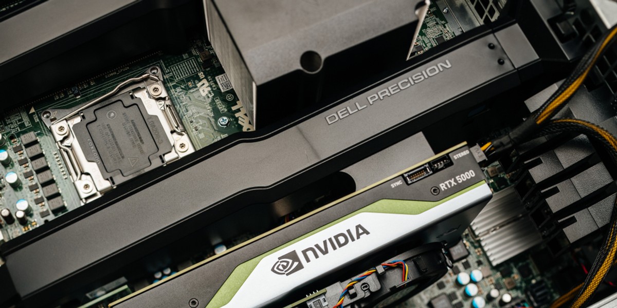 Przykład skokowego wzrostu cen akcji spółki Nvidia jest zdaniem niektórych niebezpiecznym sygnałem. 