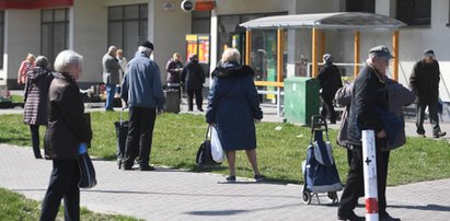 Nie odkładaj zakupów na ostatnią chwilę. W Wielką Sobotę sklepy czynne tylko do 14