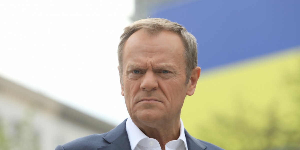 Donald Tusk ostro komentuje sprawę majątku premiera i jego żony.