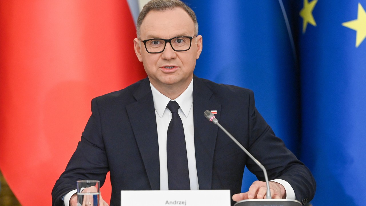 Andrzej Duda wetuje ustawy. Jedną skierował do Trybunału Konstytucyjnego