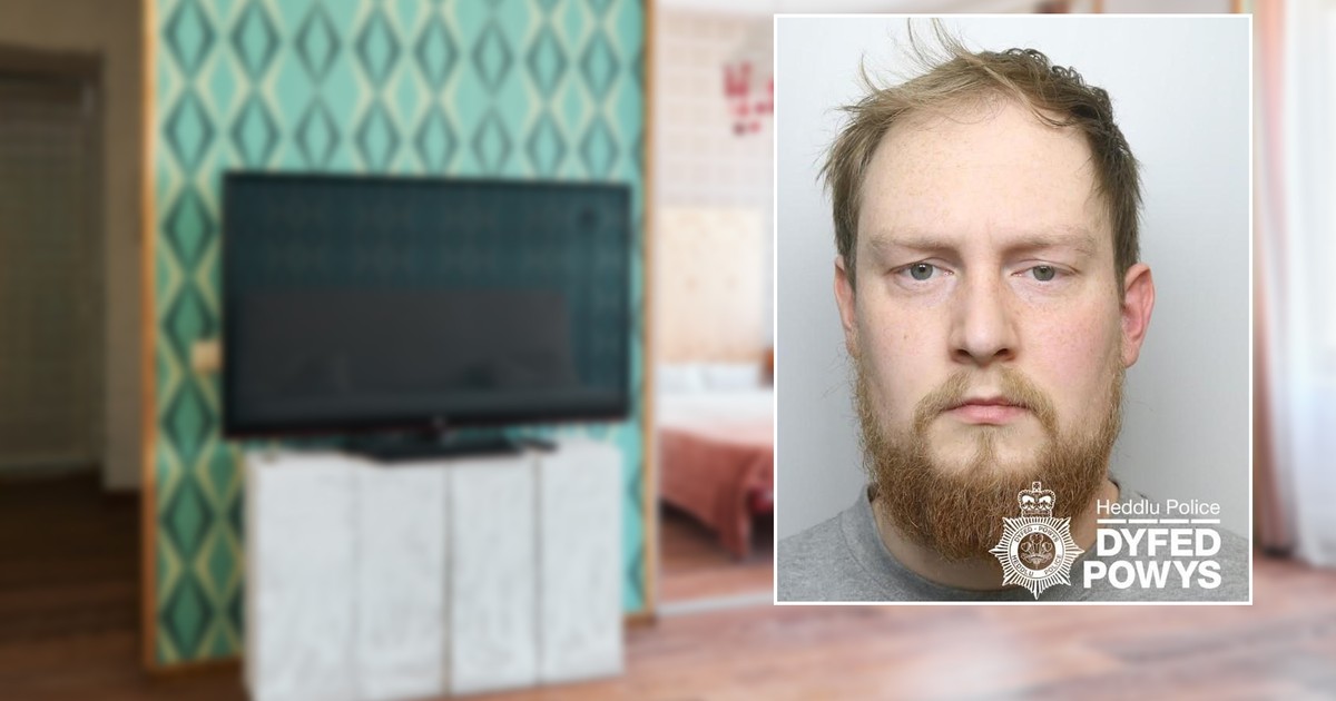 Rzucił własnym dzieckiem w telewizor. To niemowlę. Tak się tłumaczy "potwór"