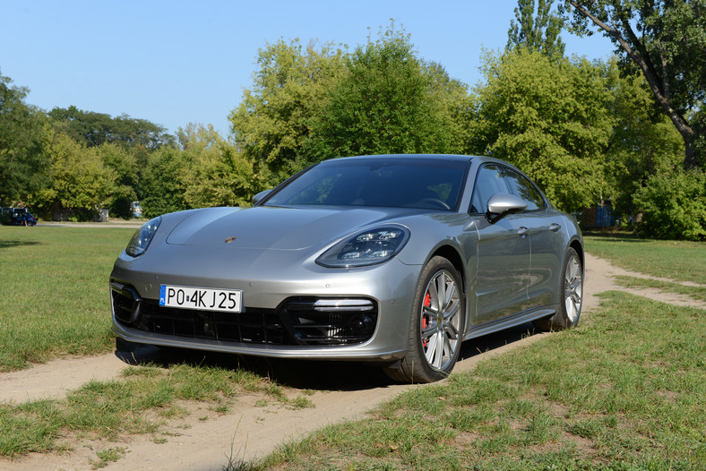 Porsche Panamera Turbo