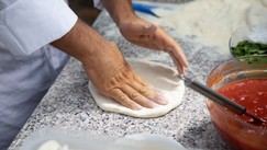 KFC i Pizza Hut u Indiji se spajaju i prave posao vredan 934 miliona dolara