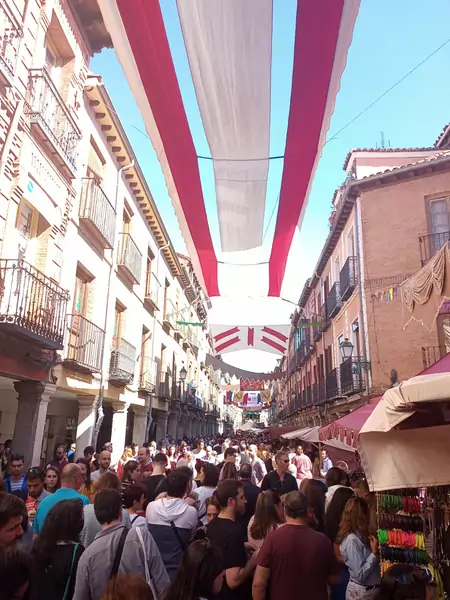 Festiwal i targ średniowieczny w Alcali de Henares