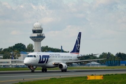 Nieprawidłowości przy przetargach w PAŻP. CBA zatrzymało dwie osoby