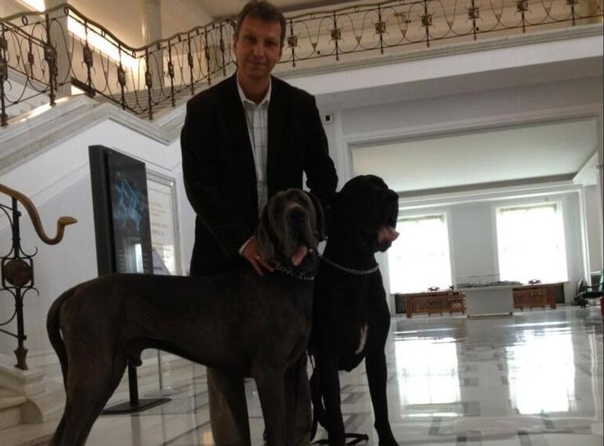 Poseł Andrzej Halicki z pupilami w Sejmie