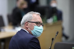 Ceny regulowane na artykuły żywnościowe? "Kaczyński buduje swój PRL-bis"