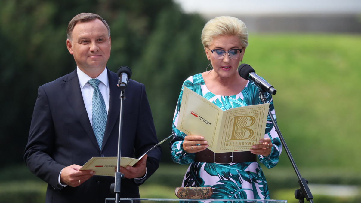 Narodowe czytanie Balladyny. Na zdjęciu: Agata Duda i Andrzej Duda