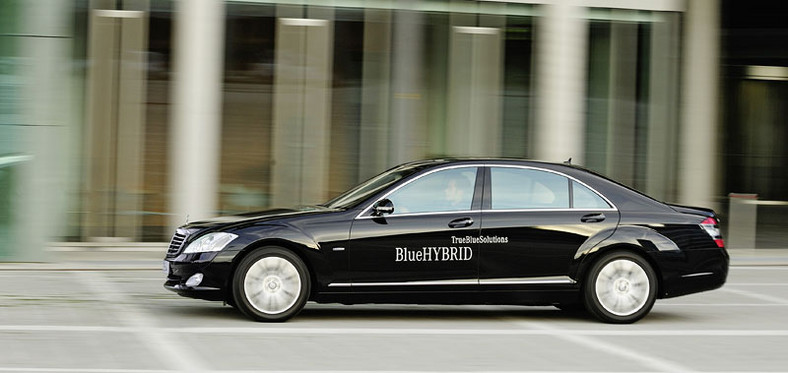 Mercedes-Benz S 400 BlueHybrid – klasa S od przyszłego roku ze zużyciem 7,9 l/100 km