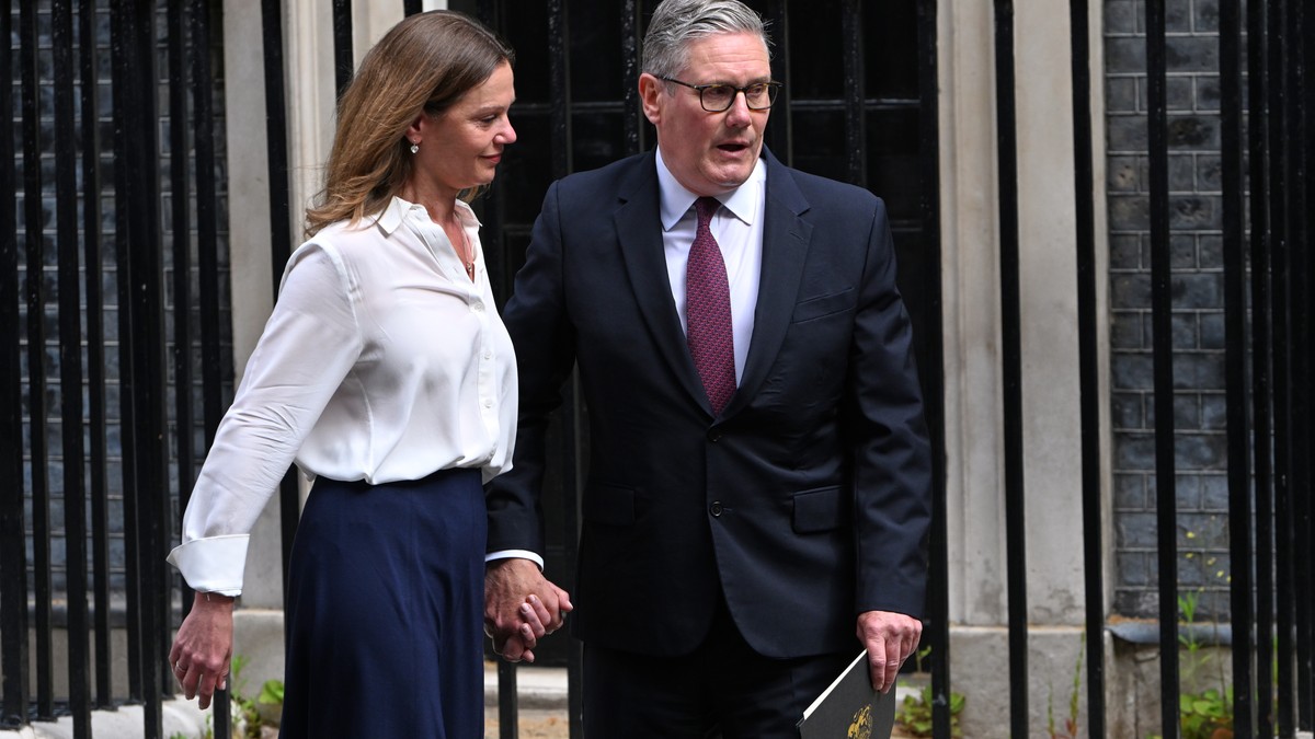 Kir Starmer objavio je danas da podnosi ostavku na funkciju premijera Velike Britanije i lidera Laburističke stranke