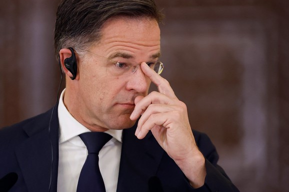 "VI SE PRIPREMATE ZA RAT S RUSIJOM" Oglasila se Moskva nakon dramatičnog upozorenja prvog čoveka NATO: "Ometate Trampa da reši krizu"