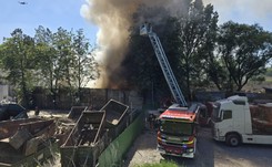 Pożar na Siekierkach: Poziomy stężeń pyłów nie wskazują na zagrożenie