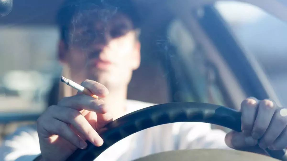 Palenie w samochodzie