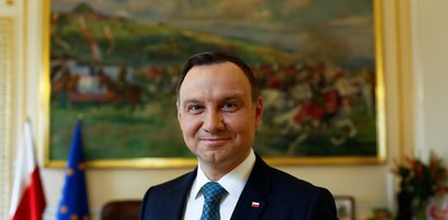 Andrzej Duda spędził Wielką Sobotę z rodziną w kościele