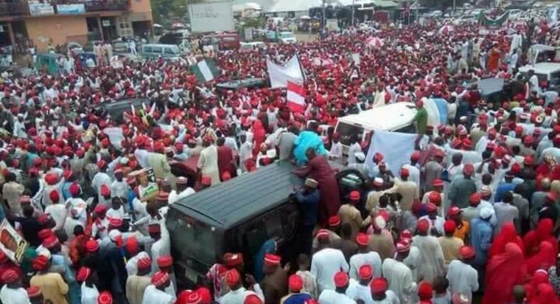 Women are reportedly the most injured following an attack on a motorcade conveying Senator Rabiu Kwankwaso of Kano State to a rally organied by the People's Democratic Party (PDP). [Daily  Nigerian]