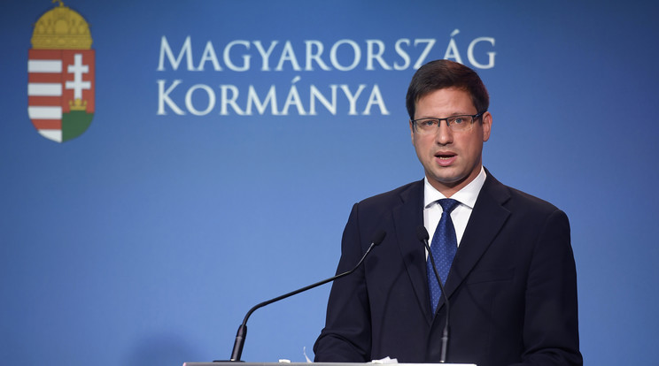 Gulyás Gergely tájékoztatott a kormány legújabb döntéseiről / MTI/Kovács Tamás