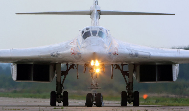 Tupolew Tu-160