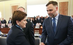 Skarb Państwa rozlicza prezesów wielkich spółek. "To są igrzyska, będziemy świadkami grillowania..."